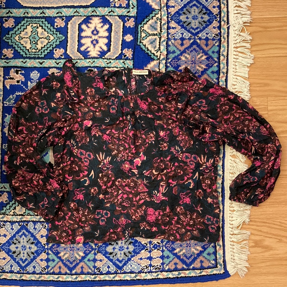 Ulla Johnson long sleeve top sz 4